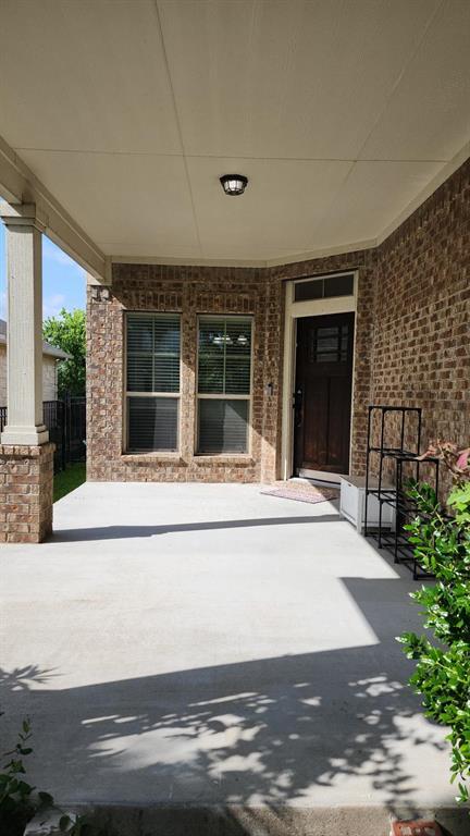 Building Photo - 1519 Greenside Dr