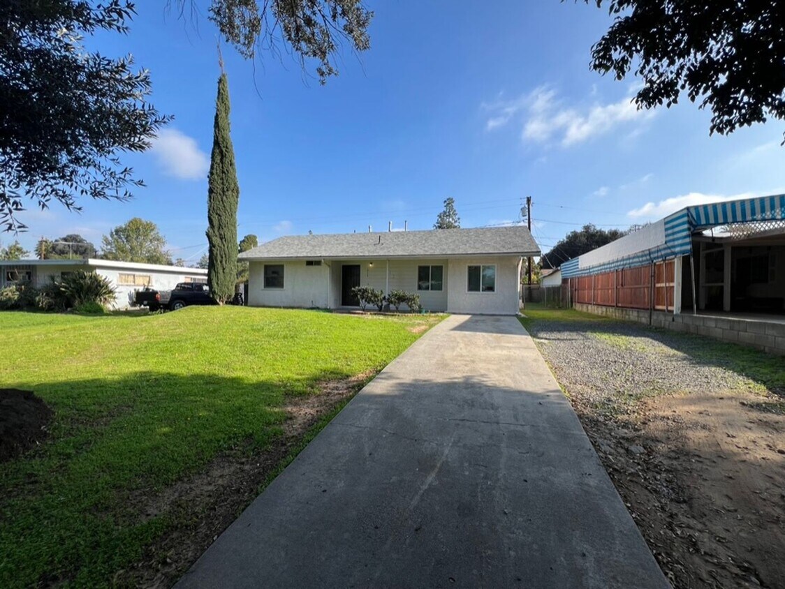 Primary Photo - 3 Bedroom 1 Bath Riverside, Ca