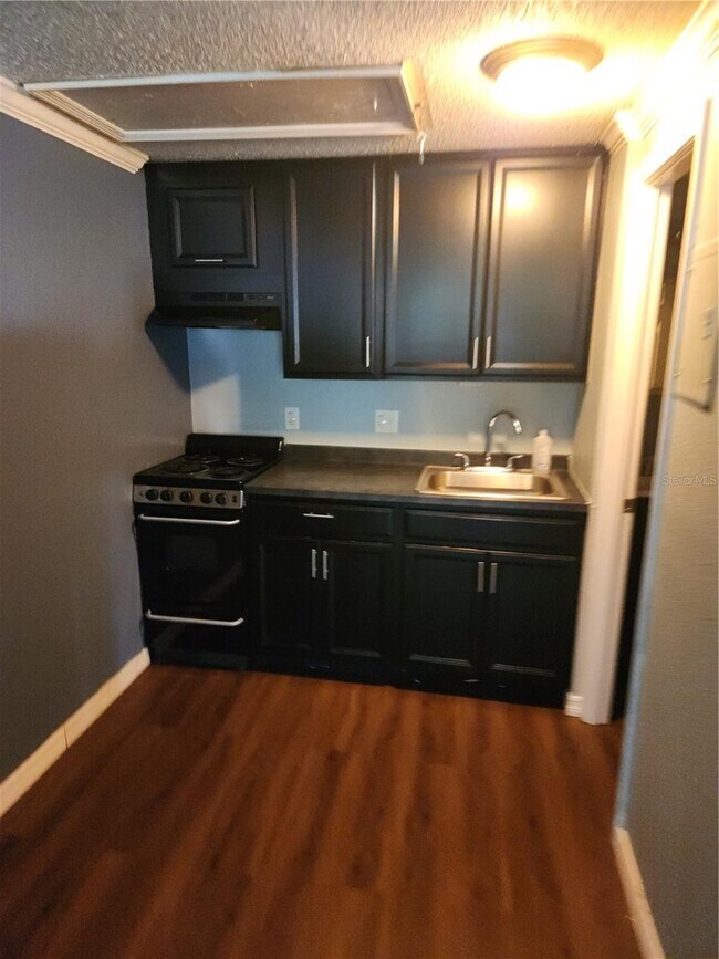 Foto del edificio - 5901 Bryce Ln