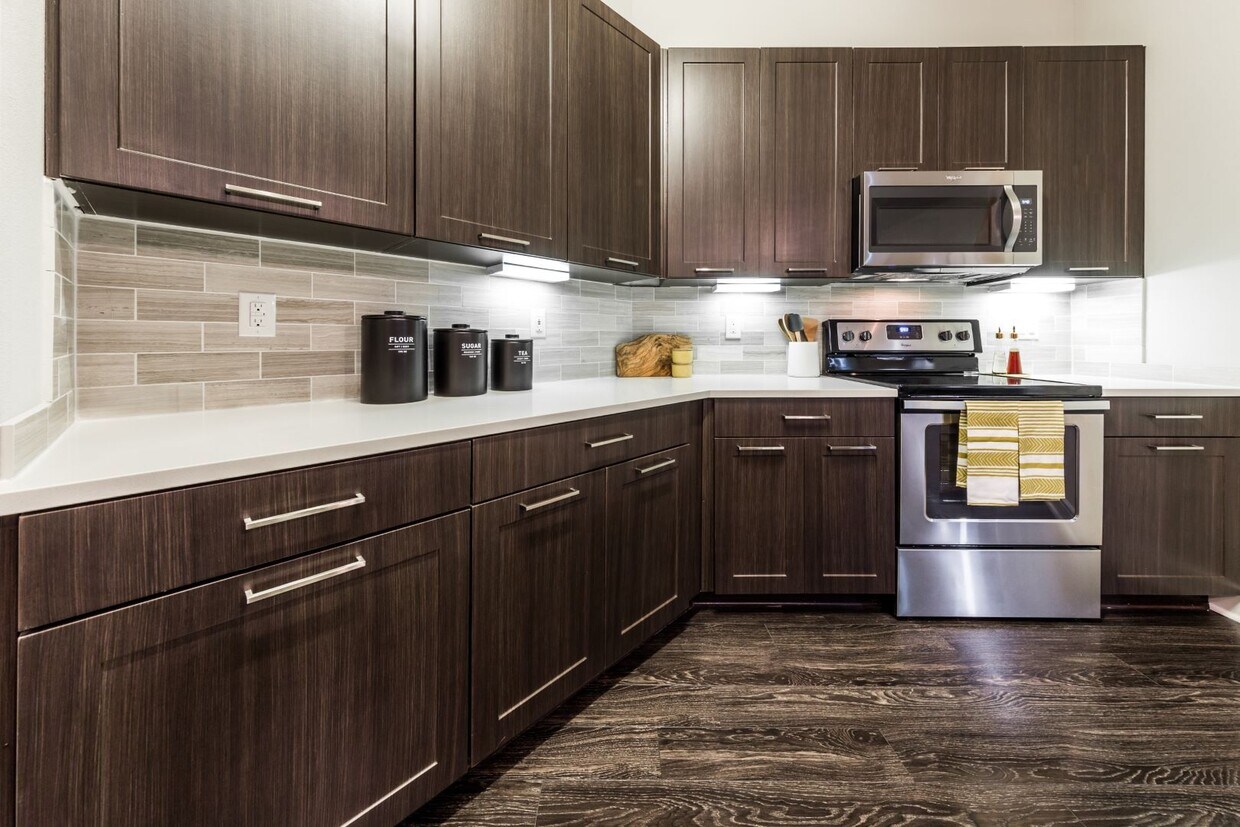 Foto principal - Flawless Design & Resort-Style Living Await