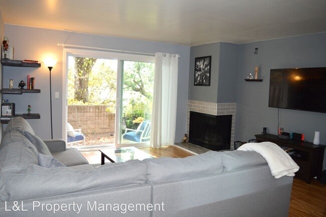 Foto del edificio - 2 br, 1.5 bath Condo - 10 Professional Cen...