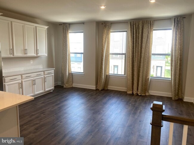 Building Photo - 10587 Ratcliffe Trl