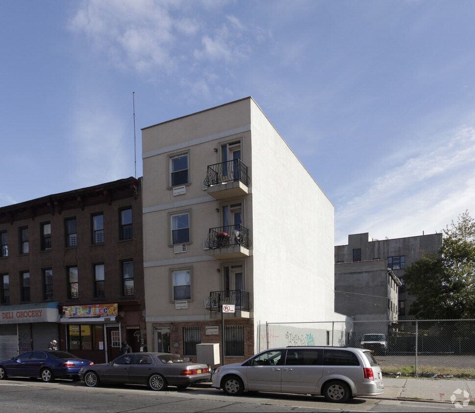 Primary Photo - 1095 Bedford Ave