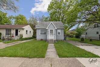 Building Photo - 22715 California St