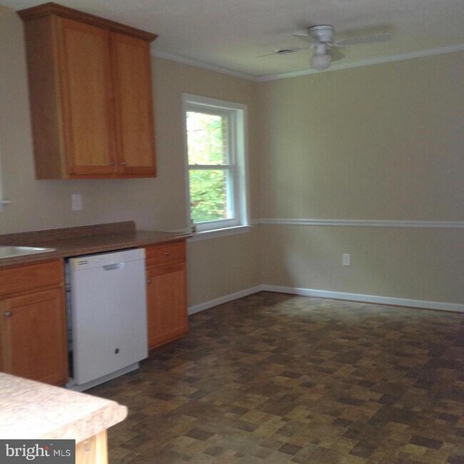 Foto del edificio - 2703 Indian Run Rd