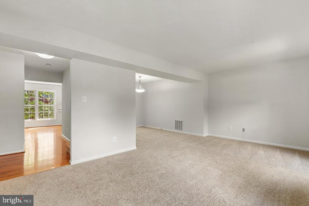 Primary Photo - 9601 Scotch Haven Dr