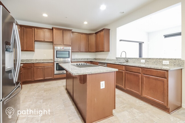 Building Photo - 7036 Sand Cherry Way