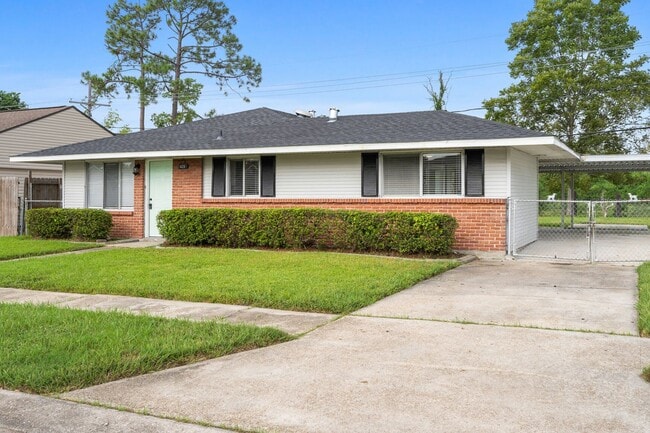 Building Photo - 428 Ruth Dr