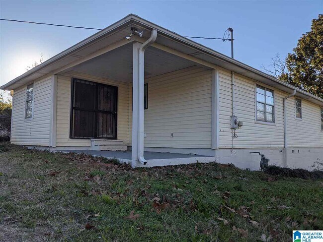 Building Photo - 2127 Exeter Ave