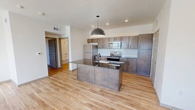 Building Photo - Trailwinds