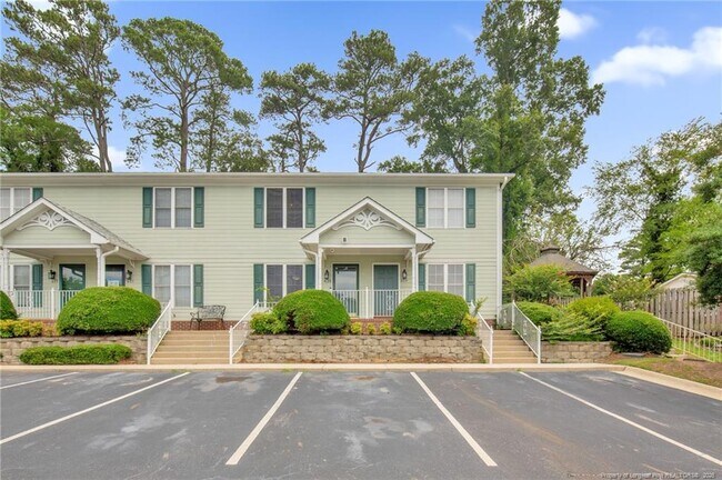 Foto del edificio - 425 Cityview Ln