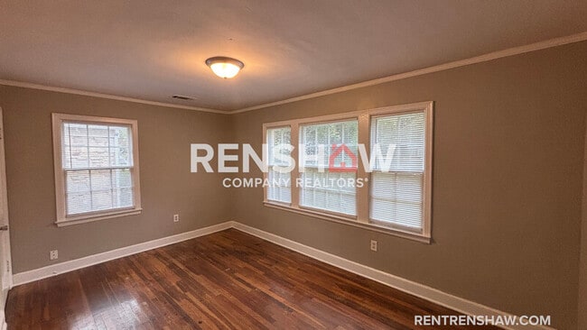 Building Photo - 899 Chatwood St