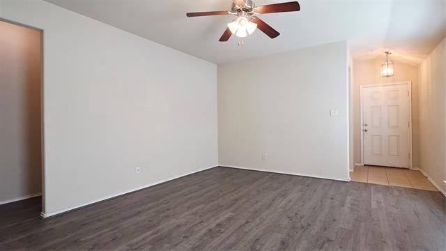 Foto del edificio - 4031 Merriman Dr