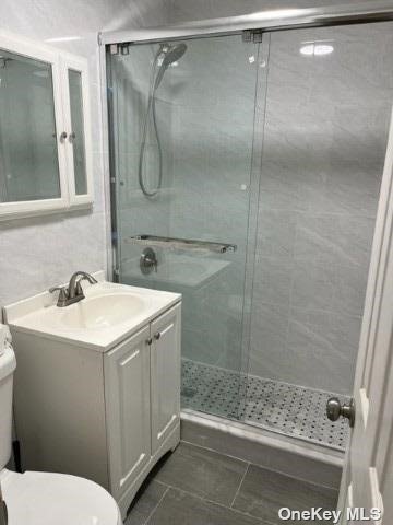 Foto del edificio - 240-25 68th Ave