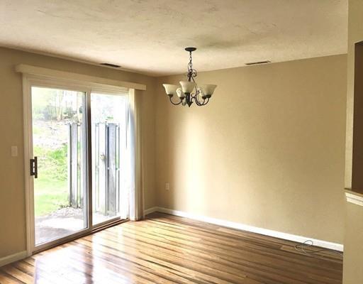 Building Photo - 109 Crystal Brook Way
