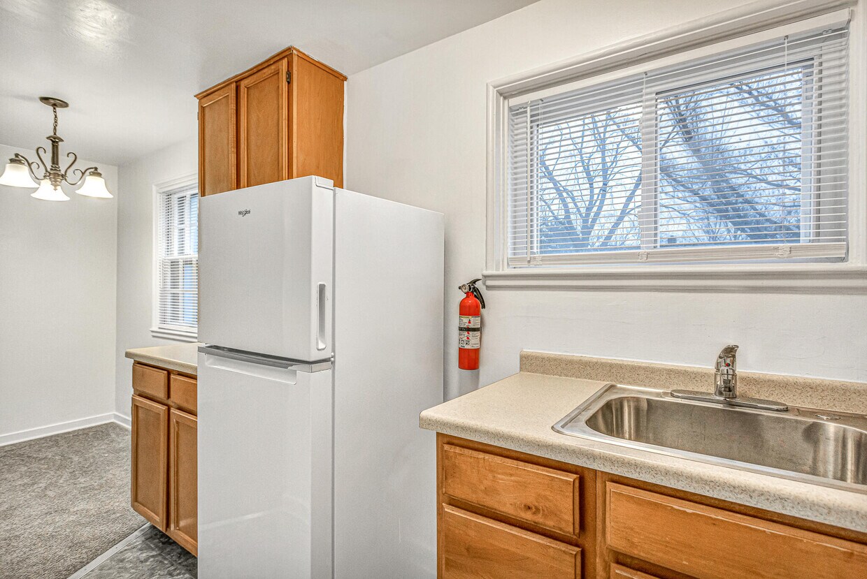 5608 Berry Ct, Greendale, WI 53129 Townhome Rentals in Greendale WI