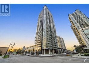 Building Photo - 6699-6699 Dunblane Ave