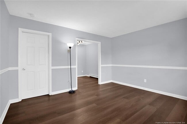Foto del edificio - 6444 Applecross Ave