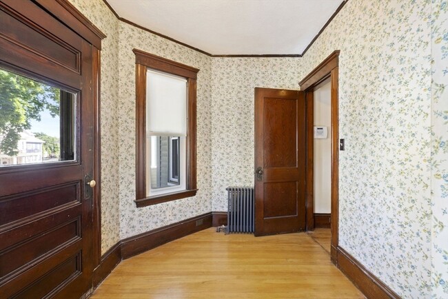 Building Photo - 26 Pennsylvania Ave