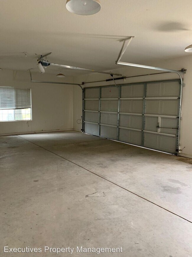 Building Photo - 3 br, 2 bath House - 2895 Stretch Rd Merced