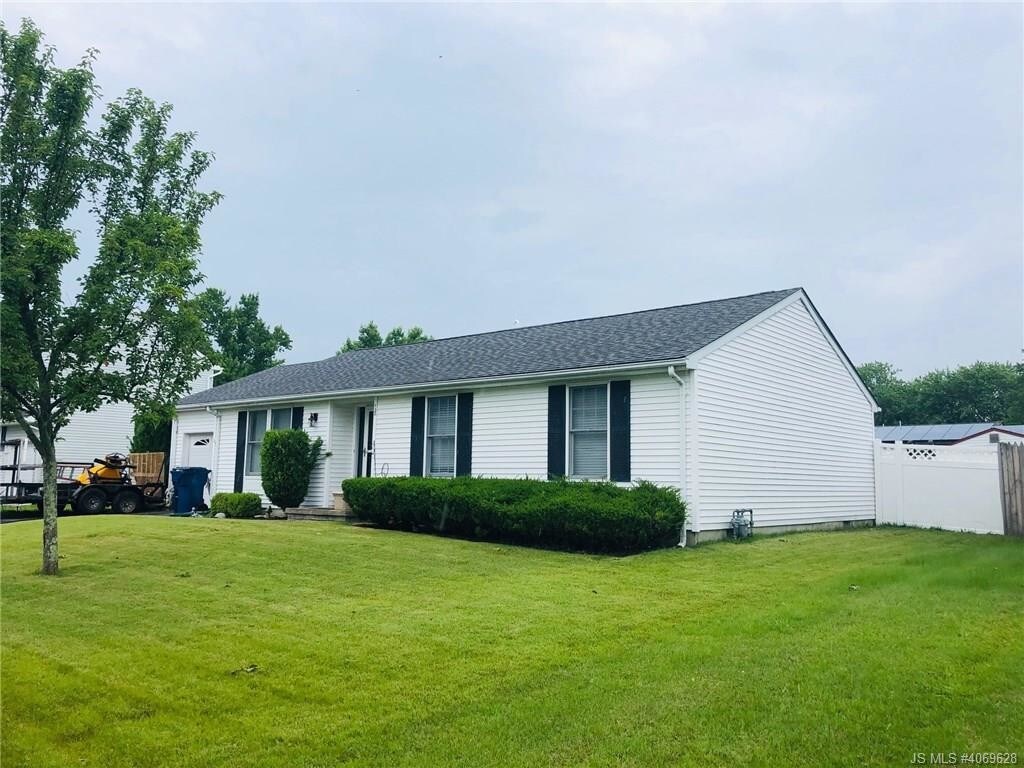 132 Mountain Lake Rd, Little Egg Harbor Township, NJ 08087 House