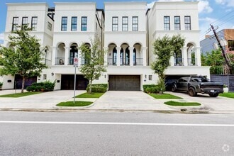 Building Photo - 6706 Morningside Dr