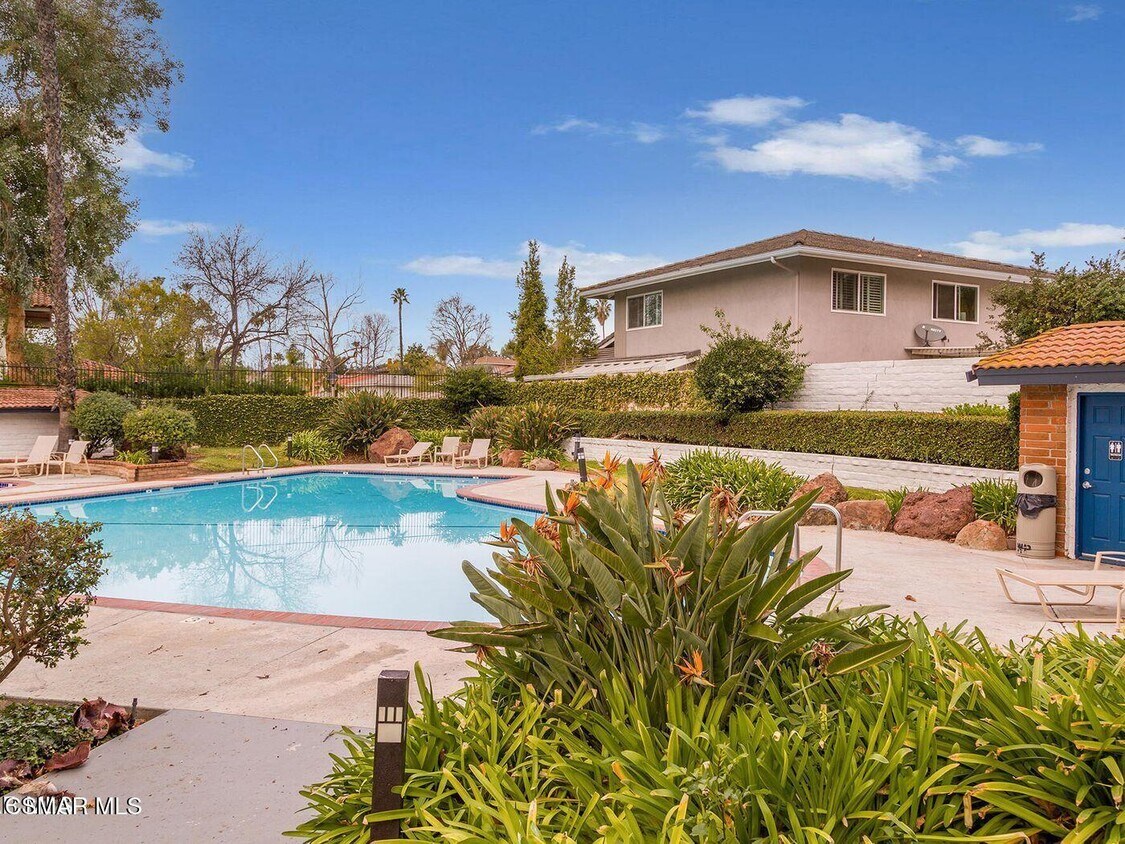 Primary Photo - 31550 Agoura Rd