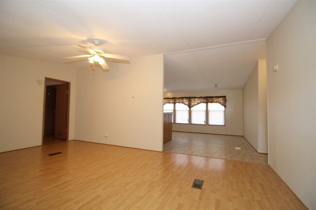 Foto del edificio - 3975 Bungletown Rd