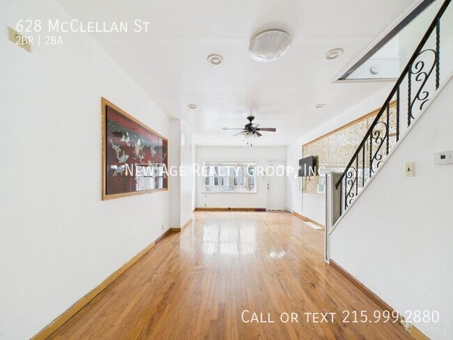 Building Photo - 628 McClellan St