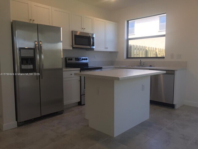 Foto del edificio - 11339 SW 250th Terrace