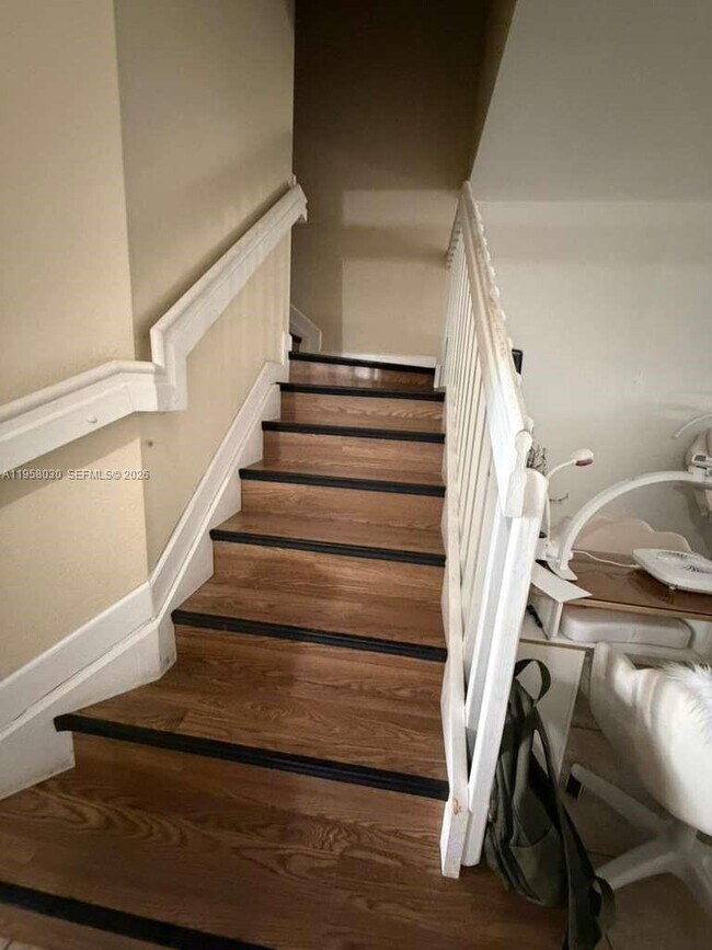 Building Photo - 3393 W 90th St