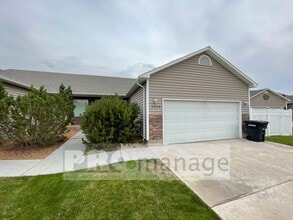 Building Photo - 2942 Glenn Cove Ct