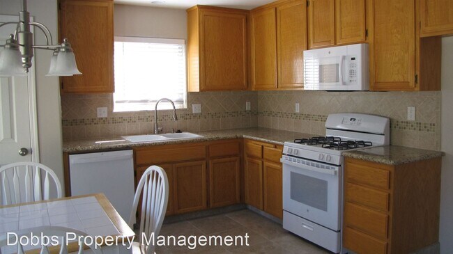 Building Photo - 3 br, 2 bath House - 11106 Camino La Paz