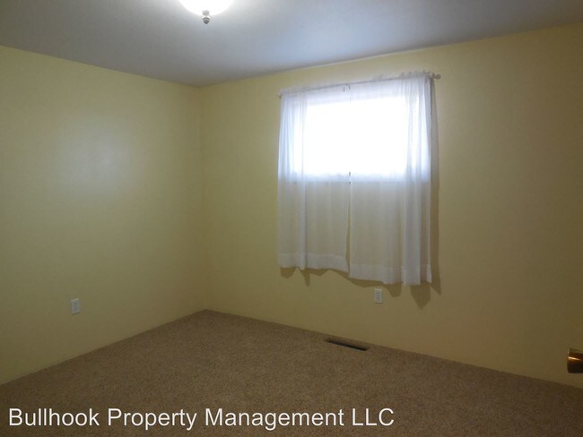 Foto del edificio - 11 Cypress Dr