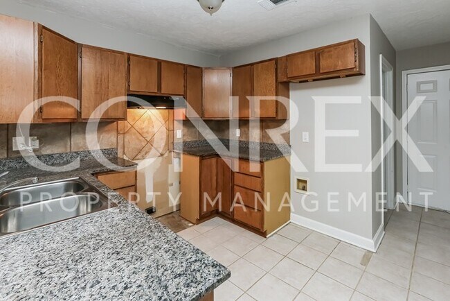 Building Photo - New Conrex Renovation