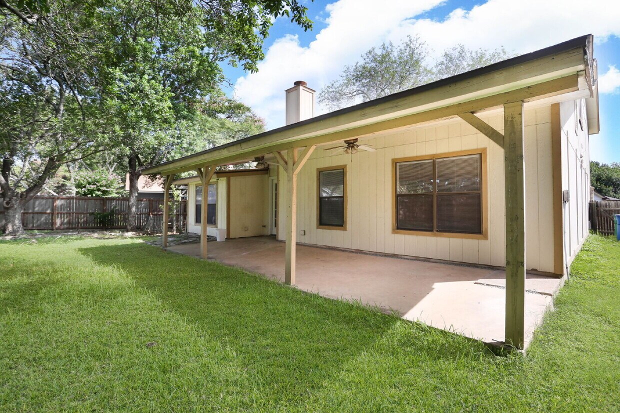 Foto principal - 11009 Almond Park