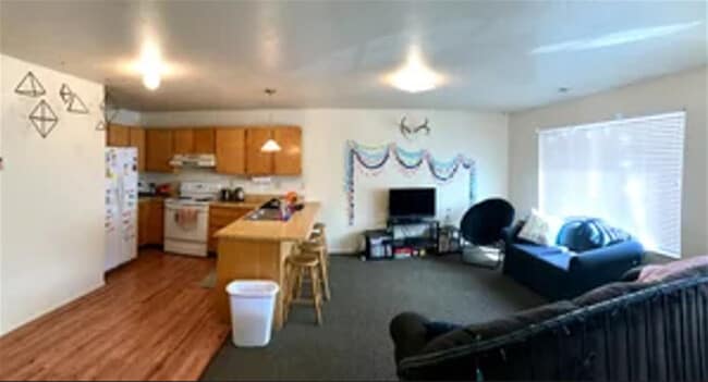 Building Photo - Brooklane Apartments