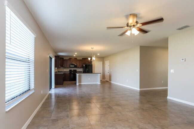 Foto del edificio - 7104 Ozello Trail Ave