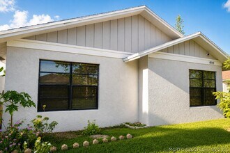 Building Photo - 4845 Chacha Ct