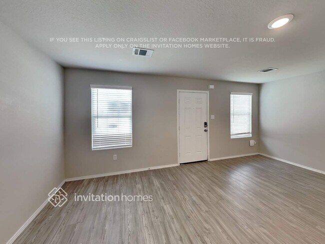 Foto del edificio - 7347 Cultivator Way