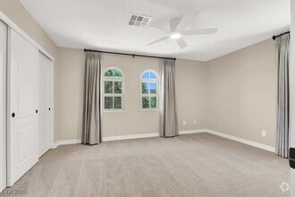 Building Photo - 74 Contrada Fiore Dr