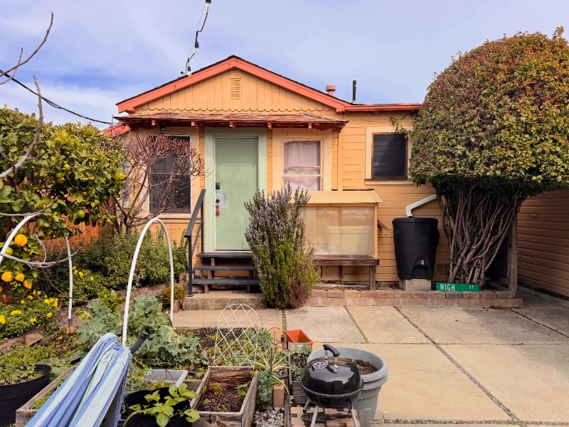 Photo - 3606 Nevil St (Oakland, CA)