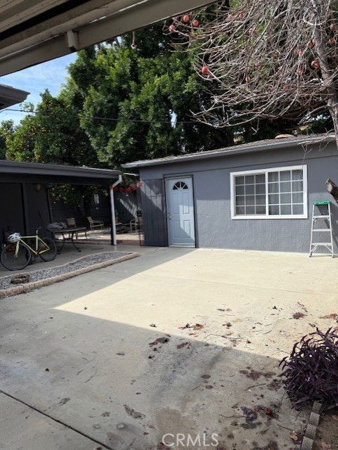 Building Photo - 6527 Buffalo Ave