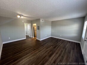 Building Photo - 2605 NW 135th St