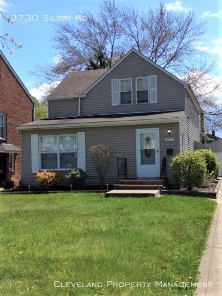 Primary Photo - Beautifully Renovated University Hts Home