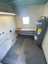 Building Photo - 139 Amber Ave