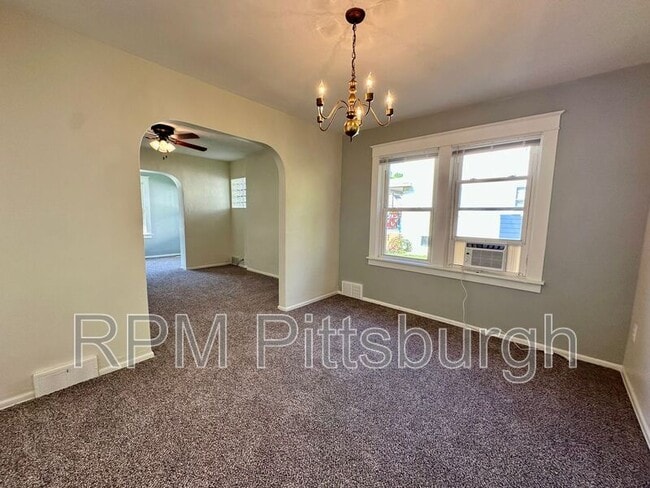 Foto del edificio - 2218 McMonagle Ave