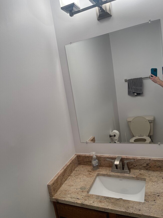 Aseo en la planta baja. - 46926 Rabbitrun Ter