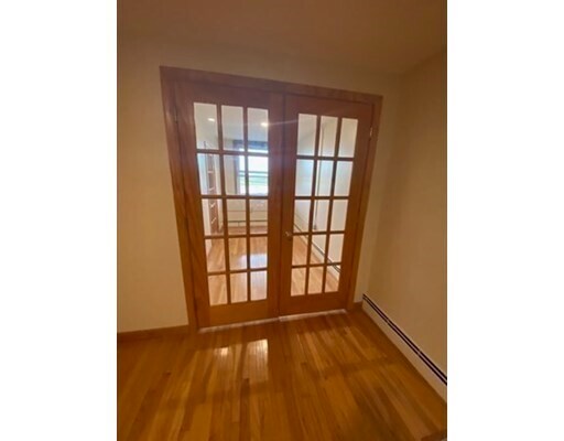 Foto del edificio - 176 Pearl Ave