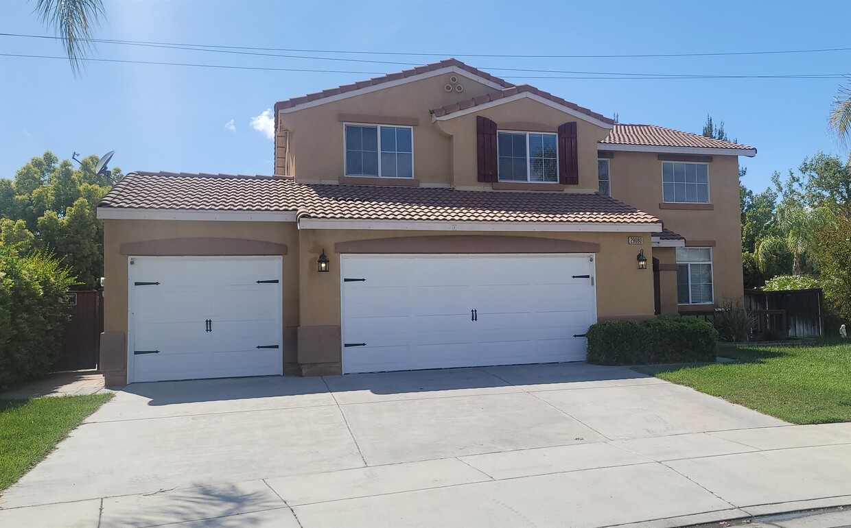 Primary Photo - 29080 Azara St